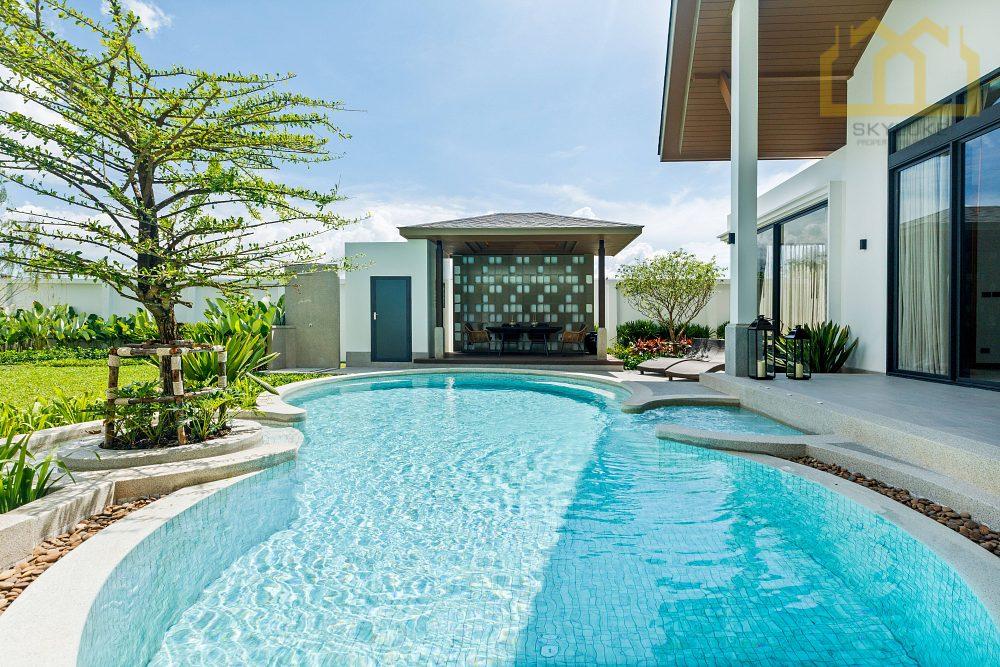 Private Pool Villa in Thalang — photograph 5