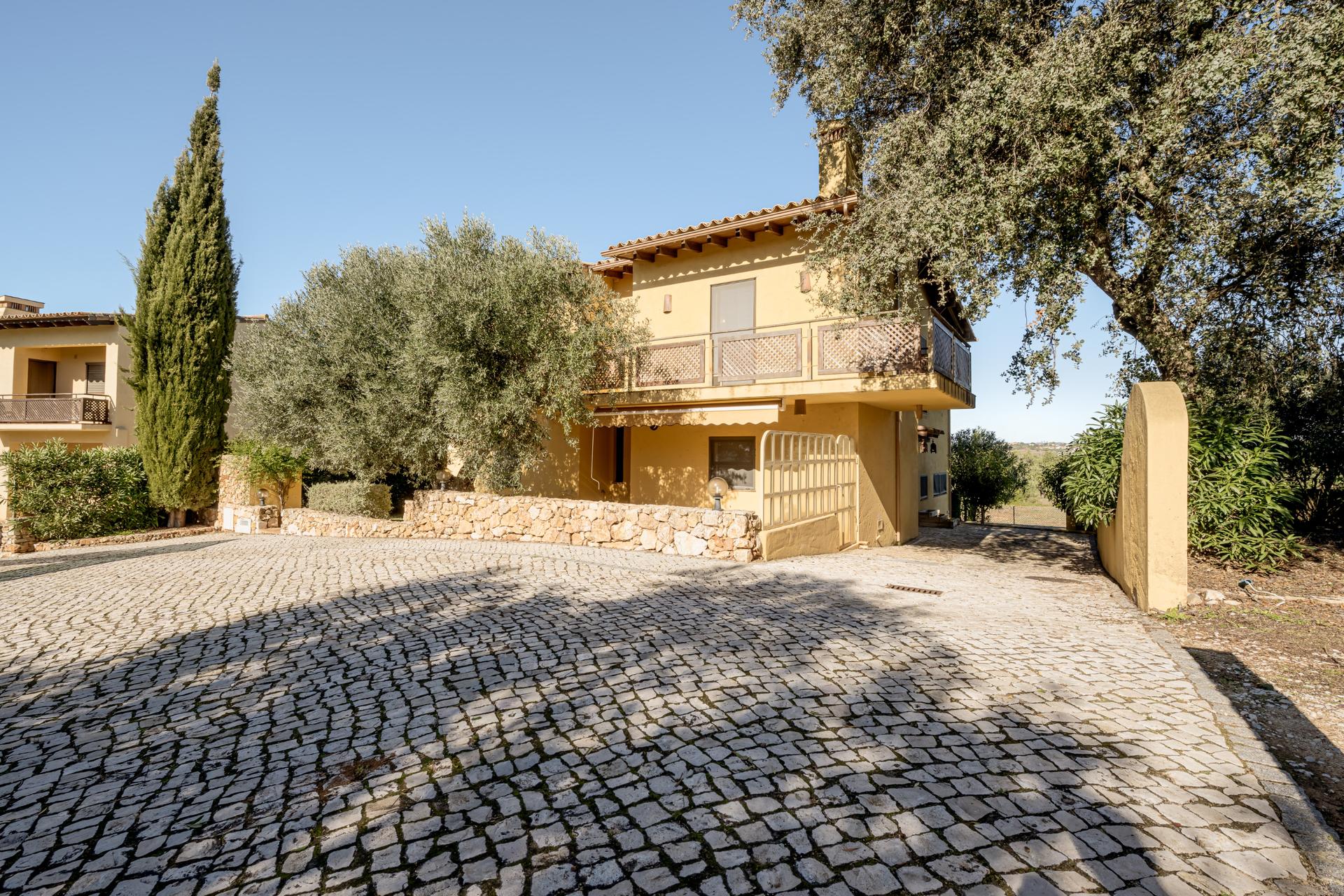 Farm in Alcantarilha, Silves — photograph 3