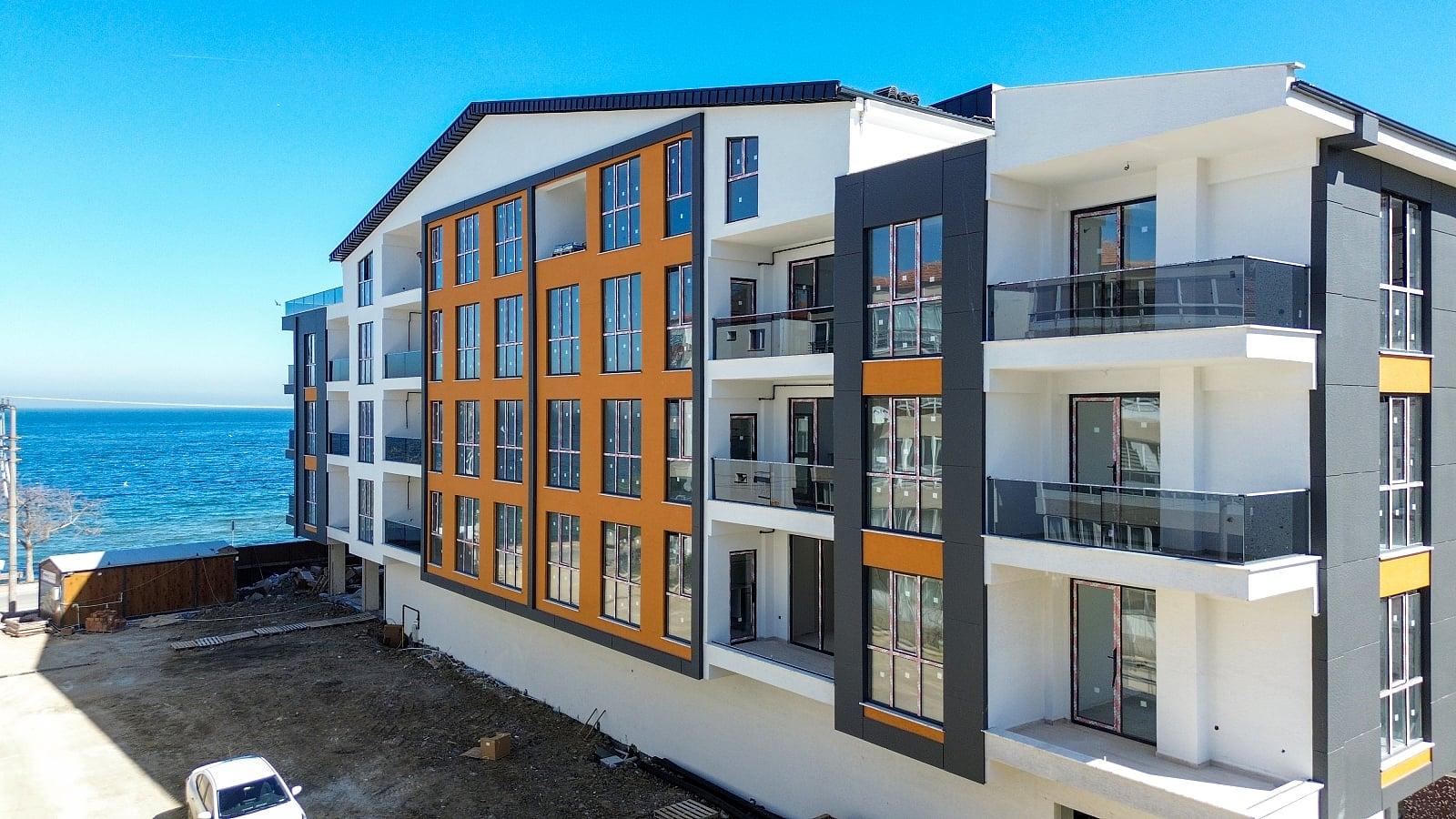 Apartments in Harmanlar, Çınarcık (YVX-00183) — photograph 1