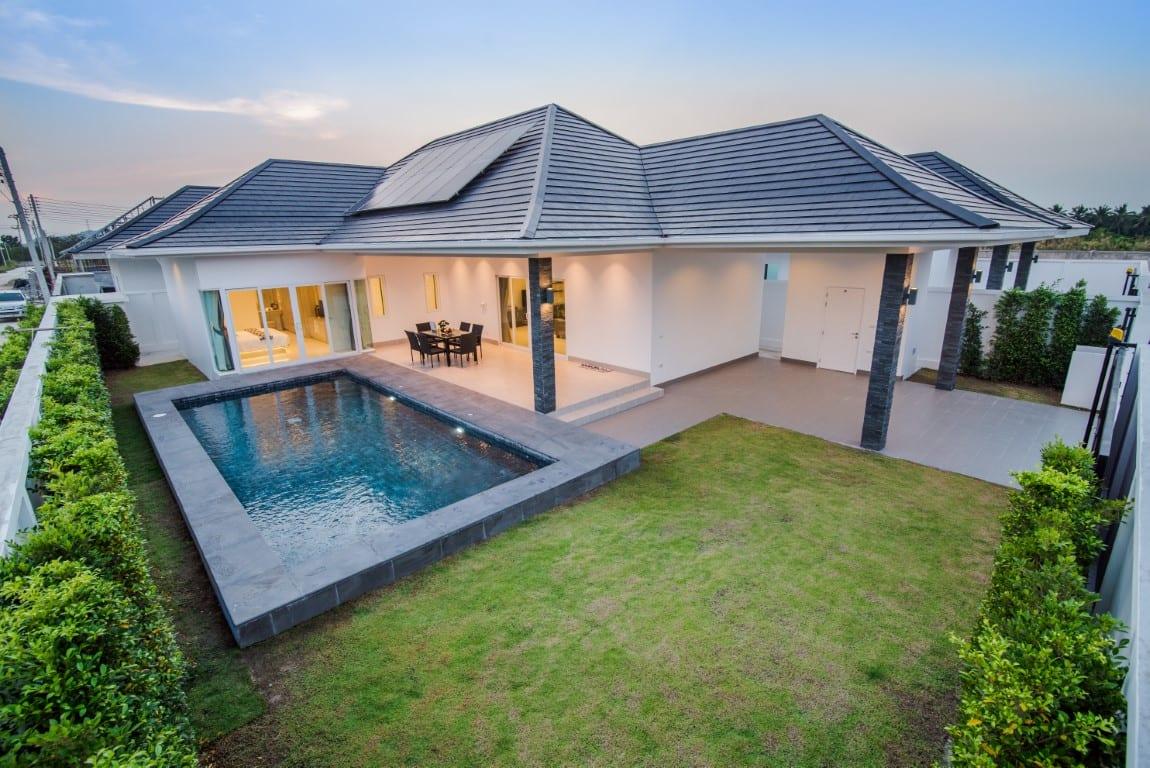 Aria 4 Hua Hin — photograph 1
